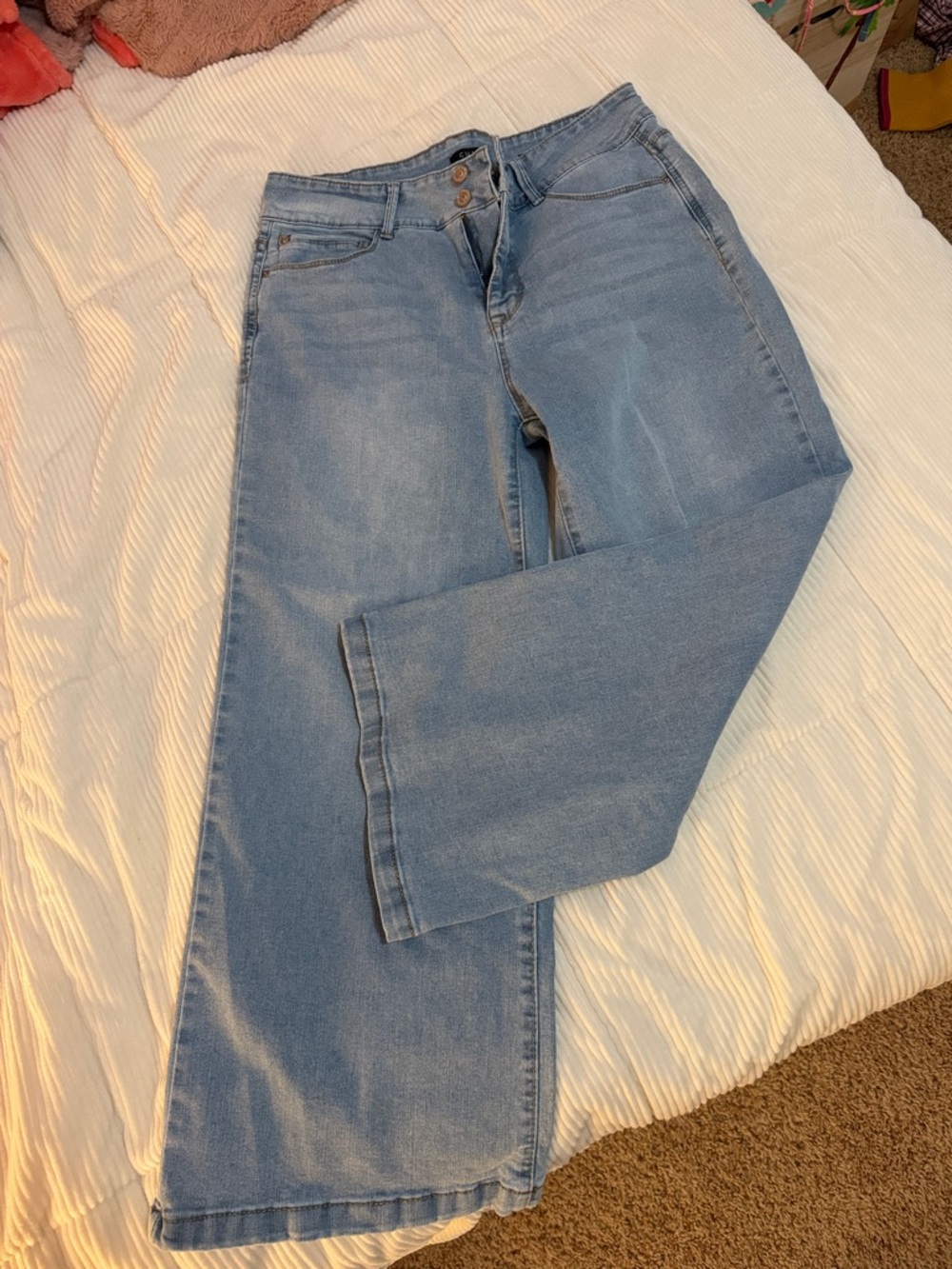 High-Rise Wide Leg Jeans - Light Blue